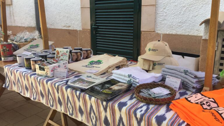 Apotecaris Solidaris participa a fires i congressos arreu de les Illes Balears